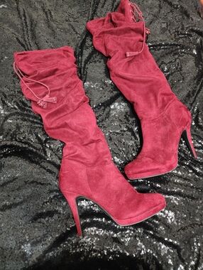 Thalia High Knee Boots Burgundy